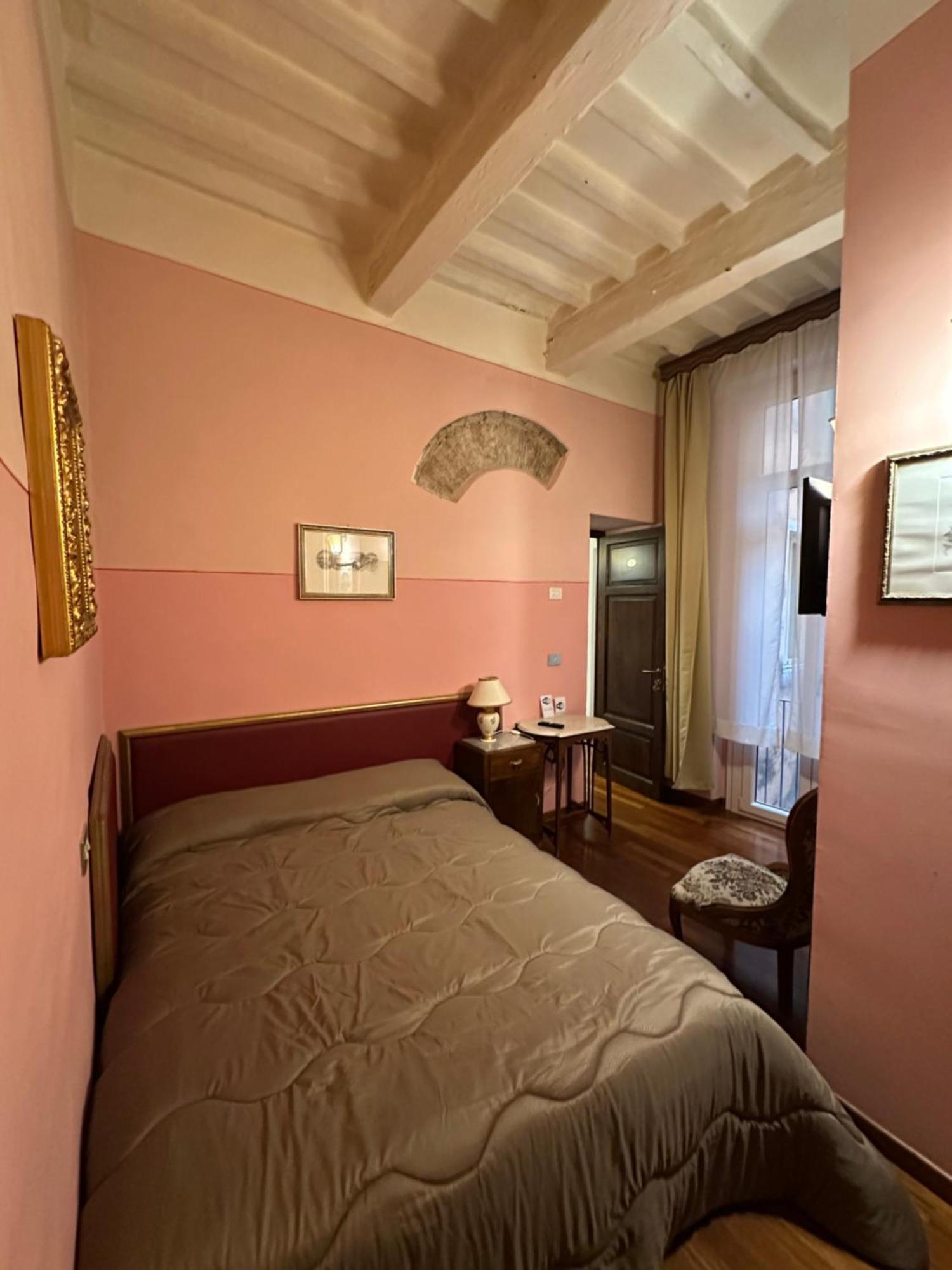Locanda Guidi Sansepolcro Buitenkant foto